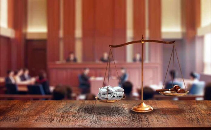 Striking,Image,Of,A,Scale,Tipping,On,Courtroom,In,Favor