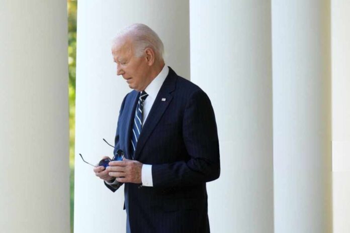 U.s.,President,Joe,Biden,Walks,Into,The,Rose,Garden,To