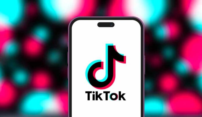 Iphone,15,With,Tik,Tok,Logo,,Which,Is,A,Popular