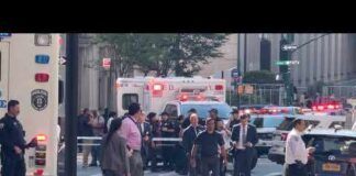 FBI Responds After Federal Plaza Explosion Bomb Squad Investigation at Federal Plaza Explosion Site - NYC